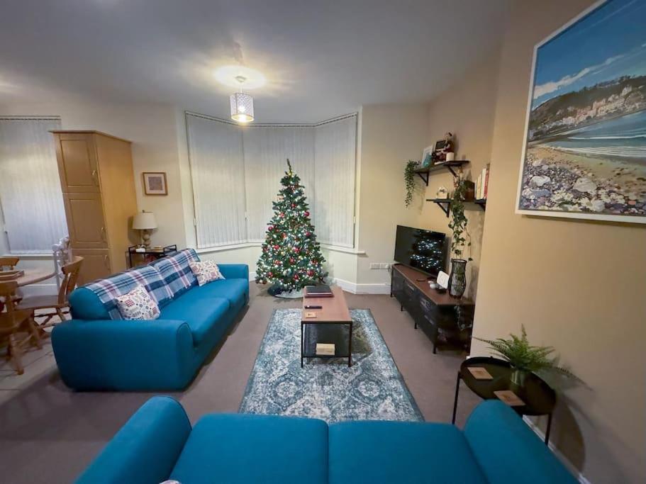 Private Parking, Central Llandudno, King Bed With Ensuite At Clement Lodge Luaran gambar