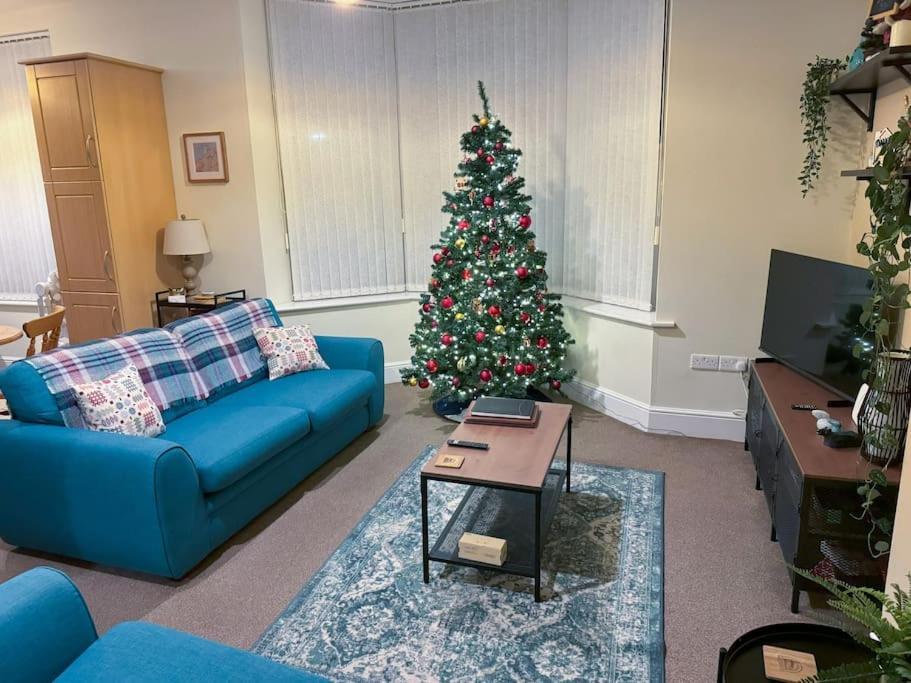 Private Parking, Central Llandudno, King Bed With Ensuite At Clement Lodge Luaran gambar