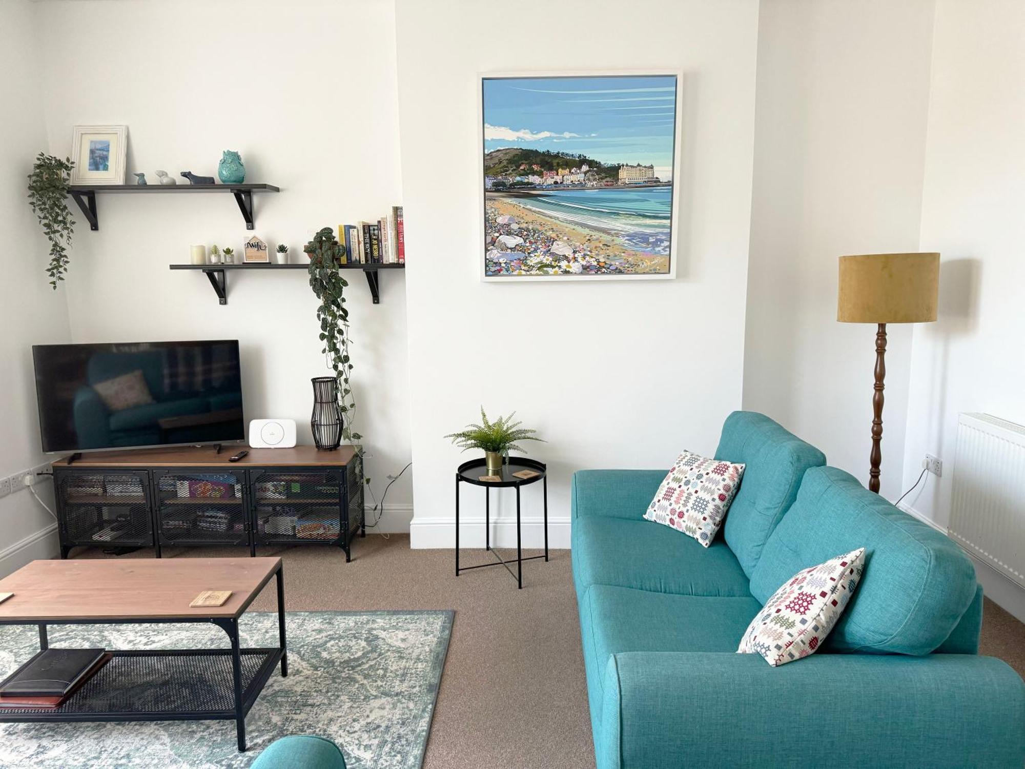 Private Parking, Central Llandudno, King Bed With Ensuite At Clement Lodge Luaran gambar